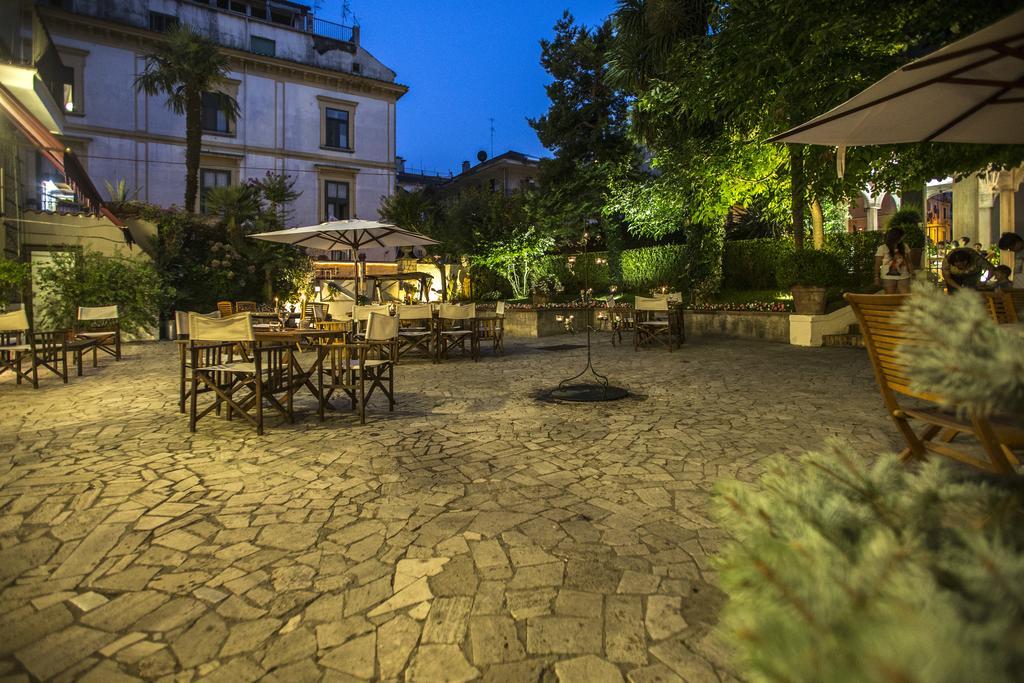 Hotel Victoria Maiorino Cava deʼ Tirreni Kültér fotó